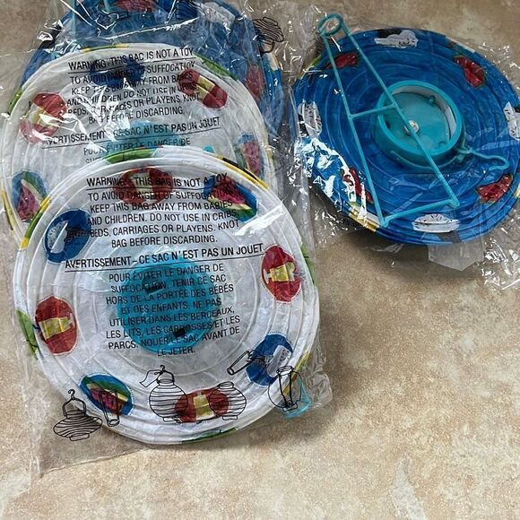 4 paper lanterns for kids - Picture 1 of 7